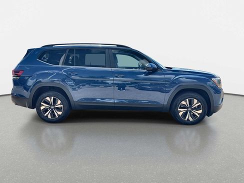 Used 2025 Volkswagen Atlas SE AWD/4WD image 10
