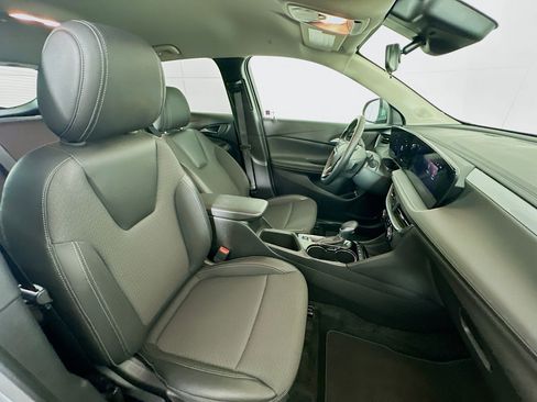 Used 2025 Buick Encore GX Preferred image 28