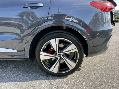 Used 2025 Audi SQ5 Premium Plus image 11