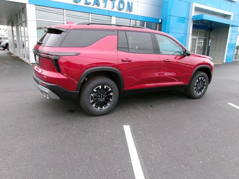 New 2026 Chevrolet Traverse Z71 AWD/4WD image 3