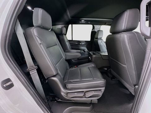 Used 2022 GMC Yukon Denali image 30