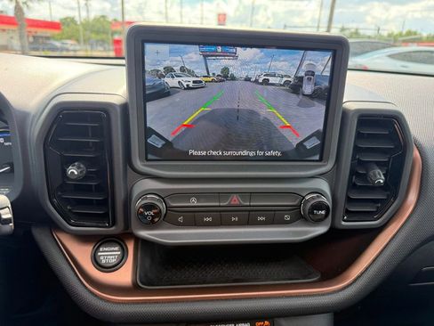 Used 2024 Ford Bronco Sport Outer Banks w/ Tech Package AWD/4WD image 15
