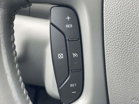 Used 2014 Buick Enclave Leather image 23