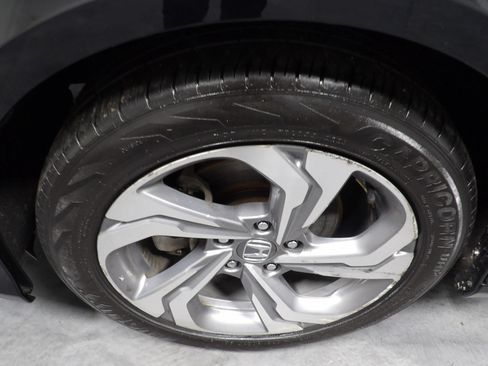 Used 2020 Honda Accord EX image 23