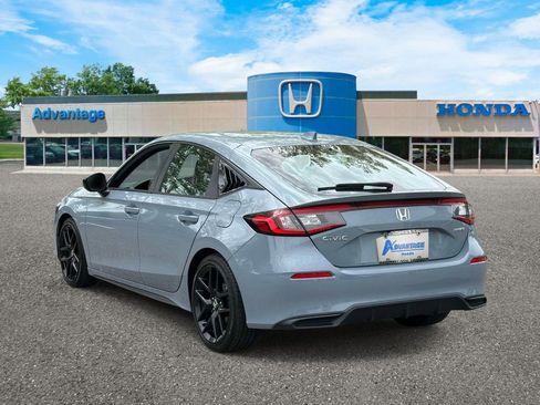 Certified 2024 Honda Civic Sport image 5