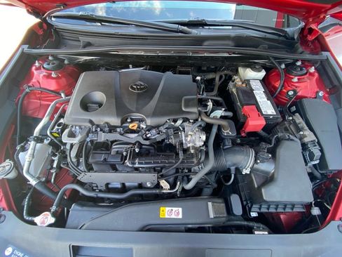 Used 2021 Toyota Camry SE w/ Cold Weather Package AWD/4WD image 30