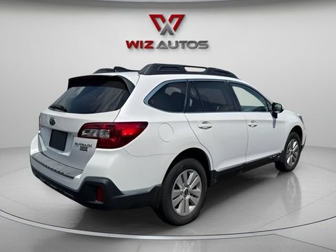 Used 2018 Subaru Outback 2.5i Premium AWD/4WD image 5