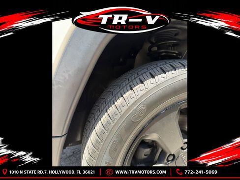 Used 2019 Jeep Compass Latitude AWD/4WD image 19