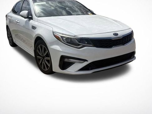 Used 2019 Kia Optima LX w/ LX Premium Package FWD image 4