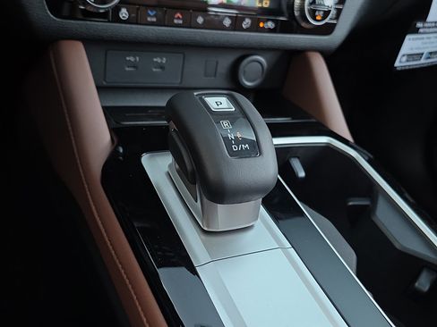 New 2026 Mitsubishi Outlander SEL FWD image 24