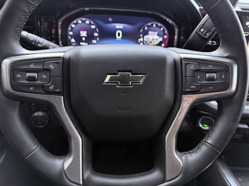 Used 2025 Chevrolet Silverado 2500 LTZ w/ LTZ Plus Package image 19