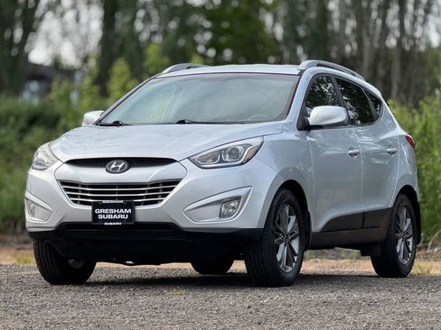 Used 2014 Hyundai Tucson SE AWD/4WD image 3