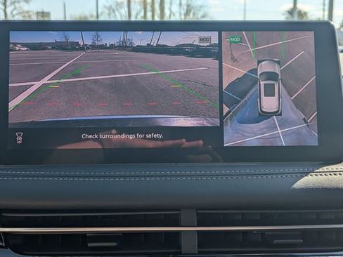 Used 2025 INFINITI QX60 Luxe w/ Black Edition image 23