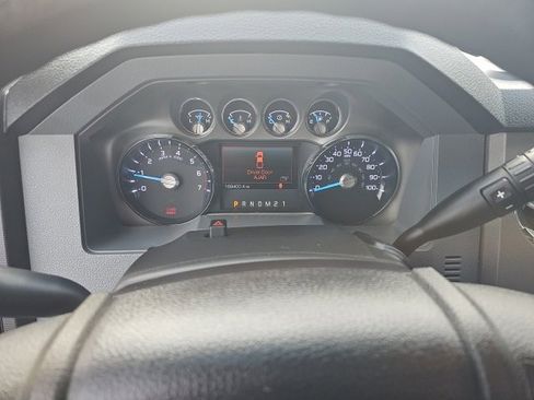 Used 2016 Ford F250 XLT w/ XLT Value Package image 31