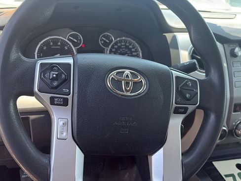 Used 2016 Toyota Tundra SR5 w/ TRD Off Road Package AWD/4WD image 8