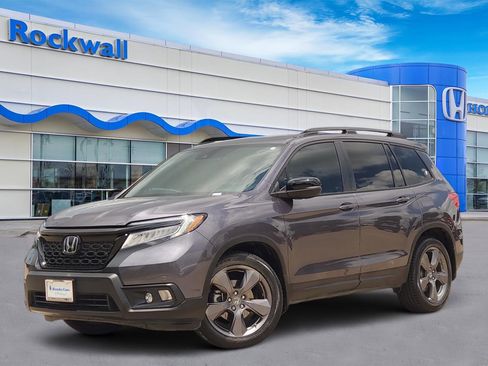 Certified 2021 Honda Passport Touring image 1