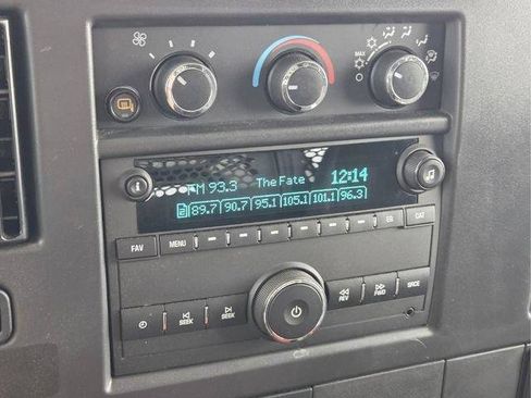 Used 2025 Chevrolet Express 2500 w/ Driver Convenience Package RWD image 22
