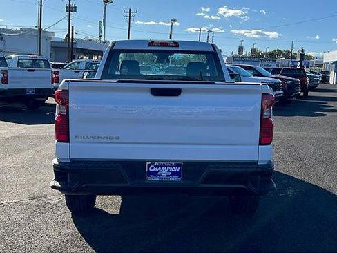 New 2026 Chevrolet Silverado 1500 W/T image 6