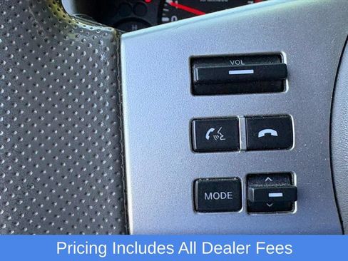 Used 2014 Nissan Frontier SV w/ SV Value Truck Package AWD/4WD image 10