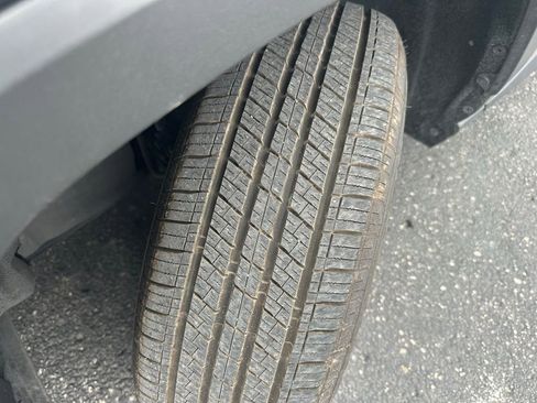 Used 2024 Toyota RAV4 LE image 7