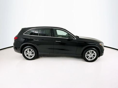 Used 2026 Mercedes-Benz GLC 300 image 9