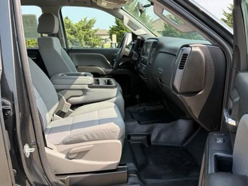 Used 2017 Chevrolet Silverado 2500 W/T AWD/4WD image 25