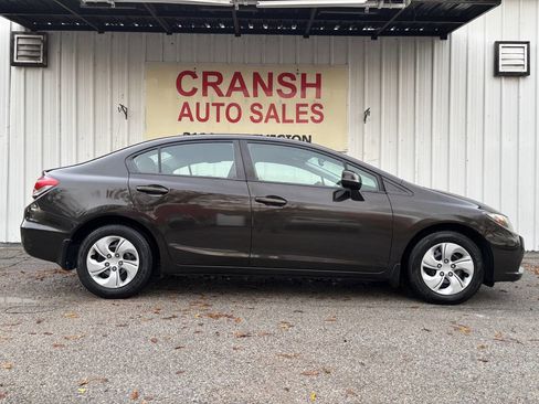 Used 2013 Honda Civic LX image 2