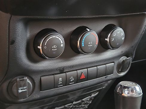 Used 2012 Jeep Wrangler Sport w/ Mopar Chrome Edition Group AWD/4WD image 14