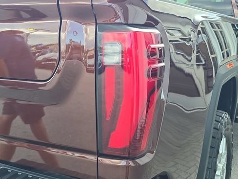 Certified 2024 GMC Sierra 2500 SLT w/ Texas SLT Premium Package RWD image 8