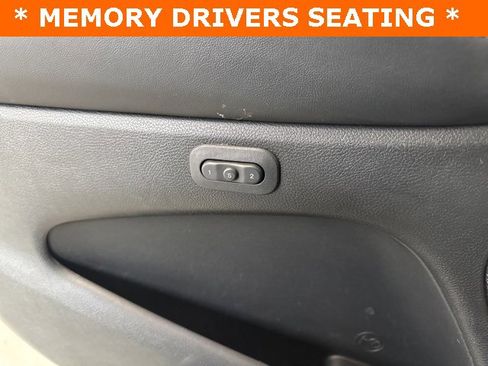 Used 2022 Jeep Grand Cherokee Limited w/ Tech Group image 27