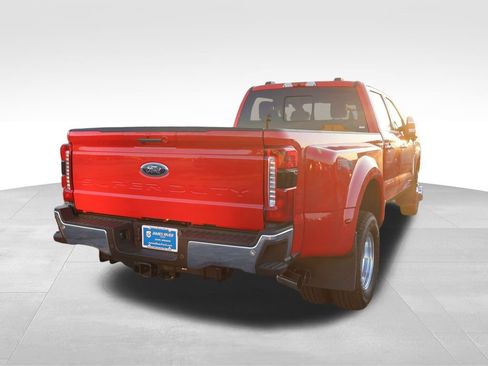 Used 2023 Ford F350 Lariat w/ Lariat Ultimate Package AWD/4WD image 14