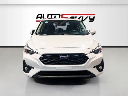 Used 2024 Subaru Impreza 2.0i Sport image 2