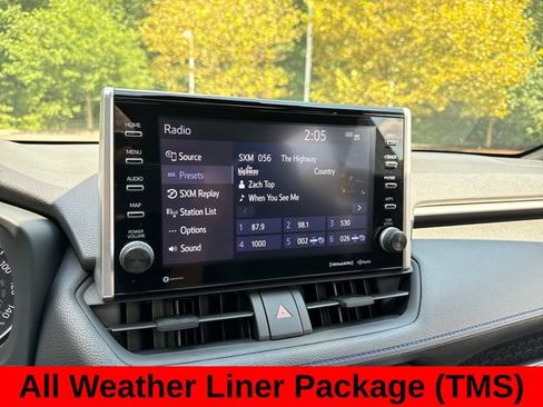 Used 2022 Toyota RAV4 SE w/ Convenience Package AWD/4WD image 14