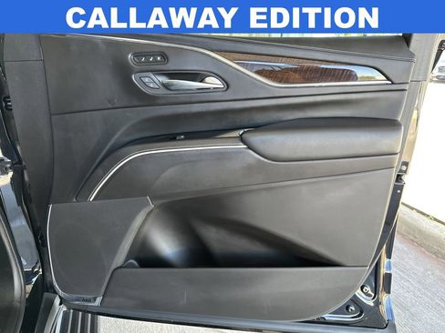 Used 2022 Cadillac Escalade Sport Platinum w/ LPO, ONYX Package AWD/4WD image 35