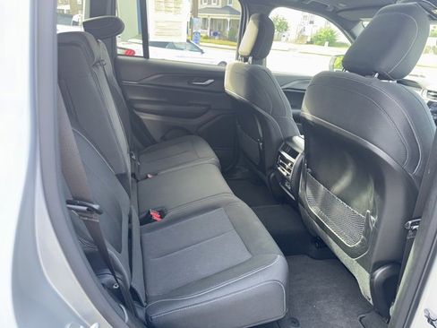 Used 2024 Jeep Grand Cherokee Laredo X w/ Trailer Tow Package image 37