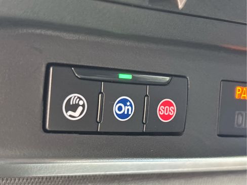 Certified 2022 Chevrolet Camaro LT w/ RS Package image 19