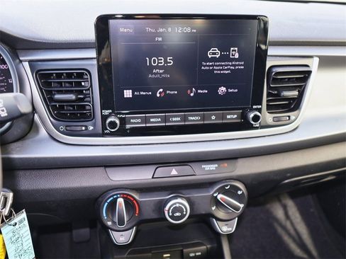 Used 2023 Kia Rio S image 17