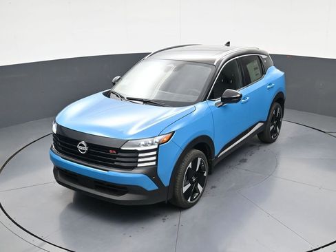 New 2026 Nissan Kicks SR w/ SR Premium Package FWD image 26