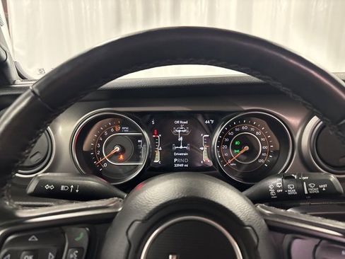 Used 2021 Jeep Wrangler Unlimited Sport image 15