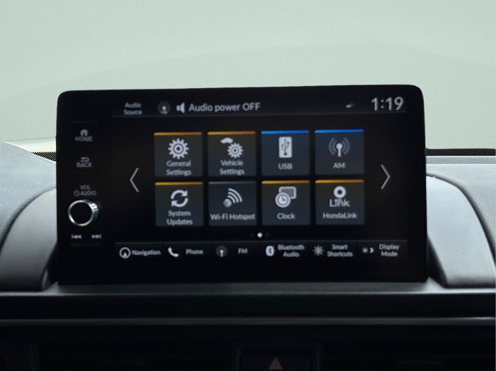 Certified 2025 Honda Pilot Touring image 24