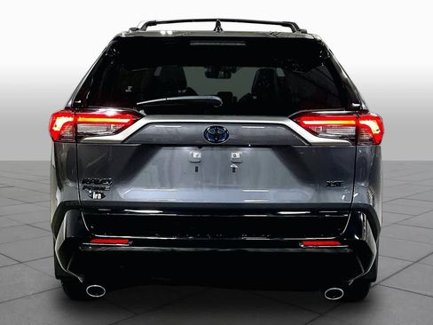 Used 2024 Toyota RAV4 XSE w/ Weather Package AWD/4WD image 5