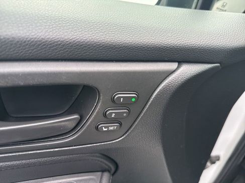 Used 2022 Honda Odyssey EX-L image 24