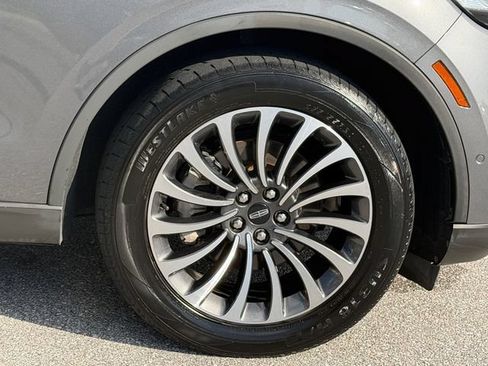 Used 2022 Lincoln Aviator Reserve RWD image 9