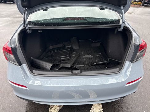 Used 2022 Honda Civic Sport image 12