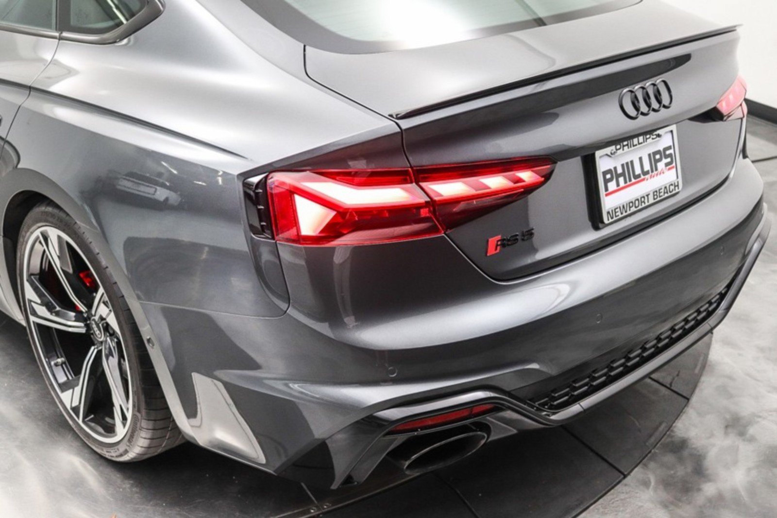 Used 2025 Audi RS 5 Sportback AWD/4WD image 13