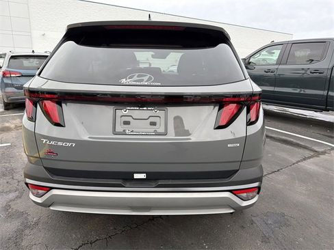 Used 2025 Hyundai Tucson SEL image 5