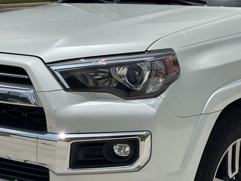 Used 2023 Toyota 4Runner Limited AWD/4WD image 6