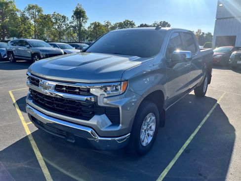 Used 2023 Chevrolet Silverado 1500 LT image 1
