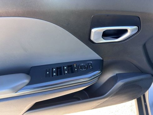 Used 2025 Kia K4 LXS image 10