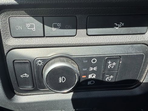 Used 2024 Ford F250 Lariat w/ Lariat Ultimate Package image 35